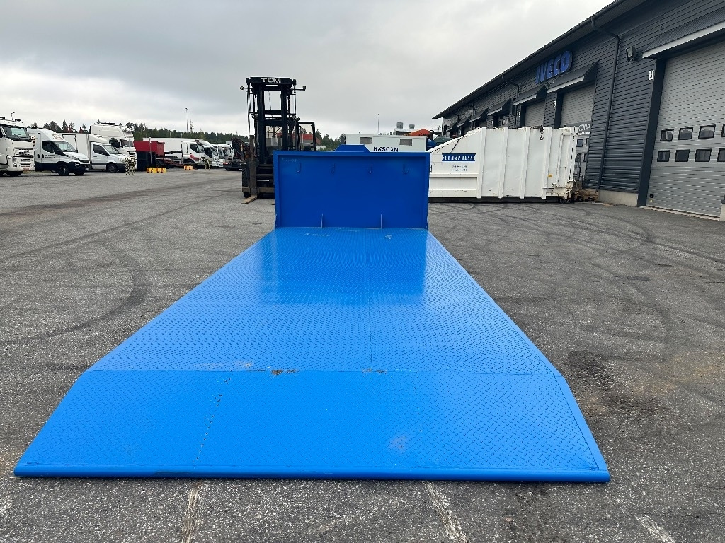 Vaihtolava Kone 20t - حاوية هوك لفت: صورة 4 Vaihtolava Kone 20t - حاوية هوك لفت: صورة 4