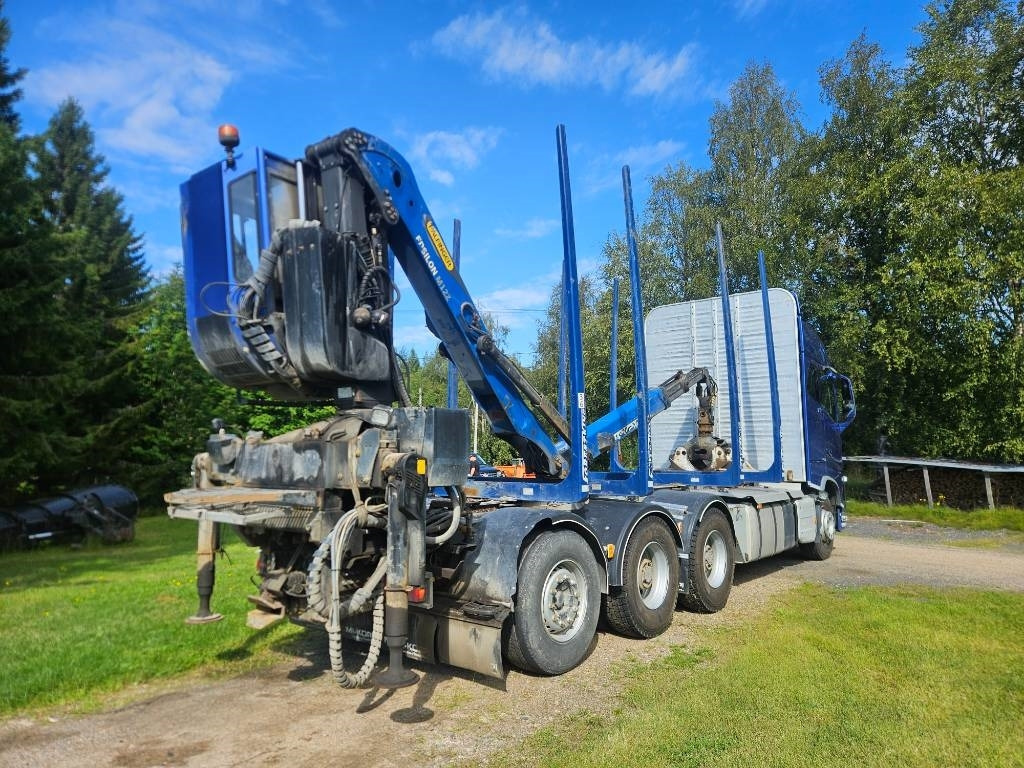 Volvo FH 16 750 8x4 76tn yhdistelmä - شاحنة قطع الأشجار: صورة 2 Volvo FH 16 750 8x4 76tn yhdistelmä - شاحنة قطع الأشجار: صورة 2