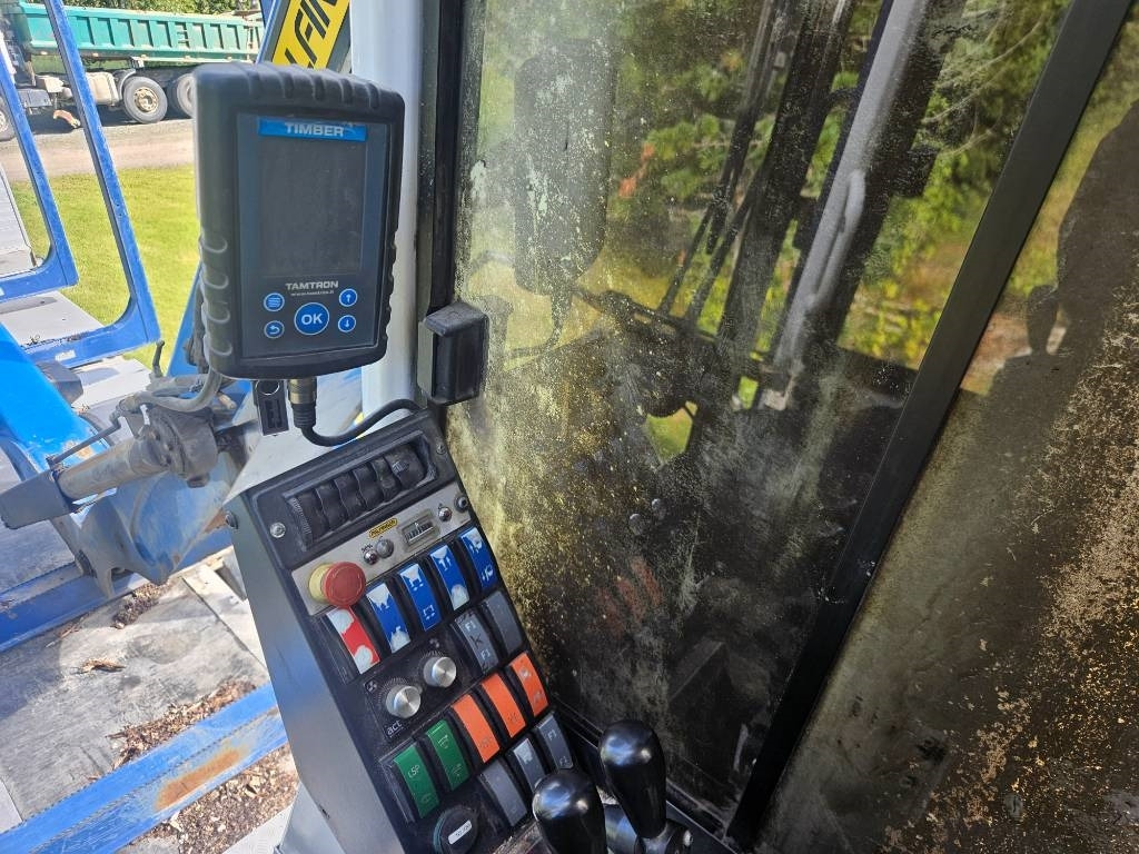 شاحنة قطع الأشجار Volvo FH 16 750 8x4 76tn yhdistelmä: صورة 7