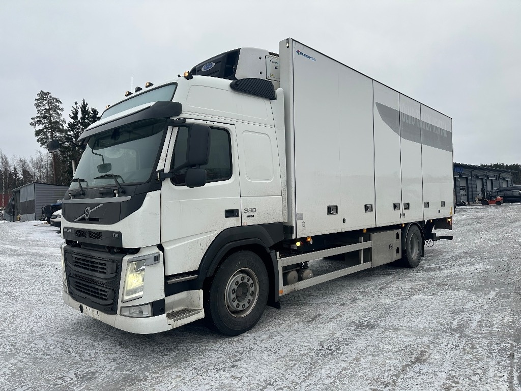 Volvo FM 330 - شاحنة الفريزر: صورة 1 Volvo FM 330 - شاحنة الفريزر: صورة 1