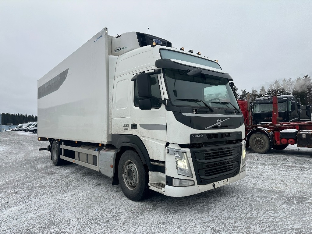 Volvo FM 330 - شاحنة الفريزر: صورة 2 Volvo FM 330 - شاحنة الفريزر: صورة 2