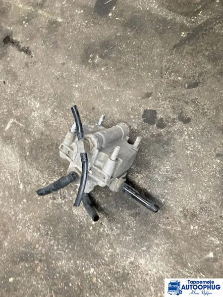 DAF Relay valave – DAF 1808338 - آليات: صورة 1 DAF Relay valave – DAF 1808338 - آليات: صورة 1