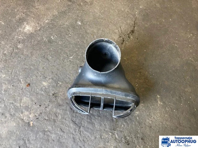 DAF air inlet pipe – DAF 2252997 - أنبوب سحب الهواء - شاحنة: صورة 2 DAF air inlet pipe – DAF 2252997 - أنبوب سحب الهواء - شاحنة: صورة 2