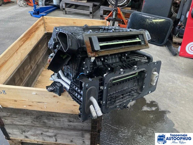 DAF heater – DAF 2302628 - الكابينة والداخلية - شاحنة: صورة 2 DAF heater – DAF 2302628 - الكابينة والداخلية - شاحنة: صورة 2