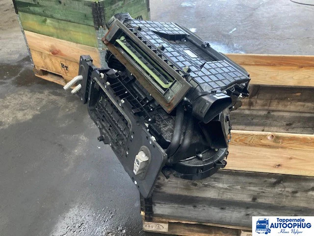 DAF heater – DAF 2302628 - الكابينة والداخلية - شاحنة: صورة 1 DAF heater – DAF 2302628 - الكابينة والداخلية - شاحنة: صورة 1