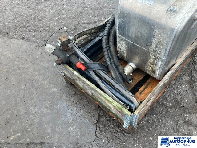 MAN hydraulikanlæg 250 liter - خزان هيدروليكي - شاحنة: صورة 3 MAN hydraulikanlæg 250 liter - خزان هيدروليكي - شاحنة: صورة 3