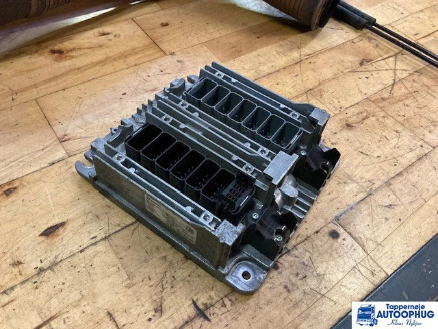 Scania ECU EMS – Scania 3086133 - وحدة تحكم الكتروني - شاحنة: صورة 1 Scania ECU EMS – Scania 3086133 - وحدة تحكم الكتروني - شاحنة: صورة 1