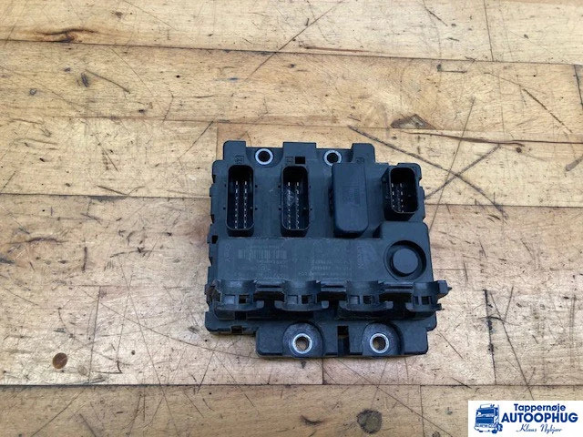 Scania ECU SMS – Scania 3094409 - وحدة تحكم الكتروني - شاحنة: صورة 1 Scania ECU SMS – Scania 3094409 - وحدة تحكم الكتروني - شاحنة: صورة 1