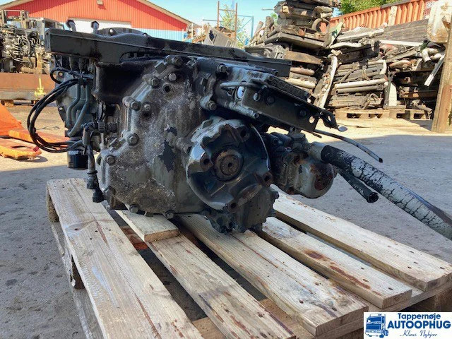 Scania GRS905 / olie pump dual – circuit steering - علبة التروس و قطع الغيار - شاحنة: صورة 4 Scania GRS905 / olie pump dual – circuit steering - علبة التروس و قطع الغيار - شاحنة: صورة 4