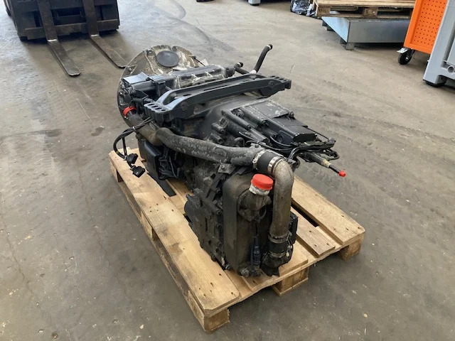 Scania GRSO925R – Retarder 4100D – Scania 2870610 - علبة التروس و قطع الغيار - شاحنة: صورة 4 Scania GRSO925R – Retarder 4100D – Scania 2870610 - علبة التروس و قطع الغيار - شاحنة: صورة 4