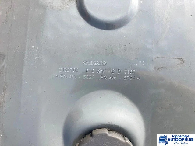 Scania fuel tank 610 liter Scania 2132702 - خزان الوقود - شاحنة: صورة 4 Scania fuel tank 610 liter Scania 2132702 - خزان الوقود - شاحنة: صورة 4