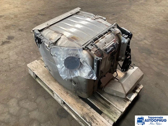 Scania silencer – Scania 2724106 - كاتم الصوت/الخمارات - شاحنة: صورة 4 Scania silencer – Scania 2724106 - كاتم الصوت/الخمارات - شاحنة: صورة 4