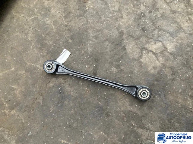Scania torque rod – Scania 2465190 - المحور و قطع الغيار - شاحنة: صورة 1 Scania torque rod – Scania 2465190 - المحور و قطع الغيار - شاحنة: صورة 1