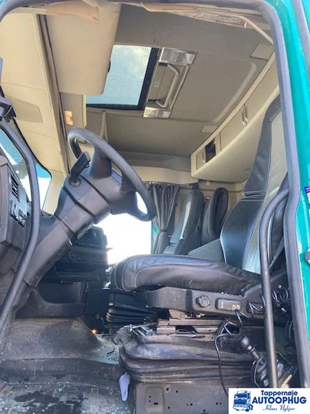 Volvo FH500 8X4 tridem tip - شاحنة قلاب: صورة 5 Volvo FH500 8X4 tridem tip - شاحنة قلاب: صورة 5