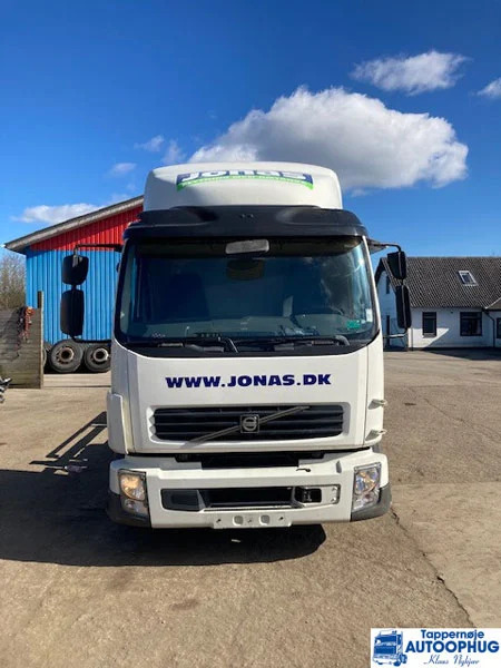 Volvo FL240 euro5 - شاحنات مسطحة: صورة 1 Volvo FL240 euro5 - شاحنات مسطحة: صورة 1