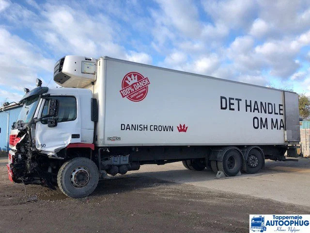 Volvo FM330 Coolerbox 6×2 - شاحنة الفريزر: صورة 3 Volvo FM330 Coolerbox 6×2 - شاحنة الفريزر: صورة 3