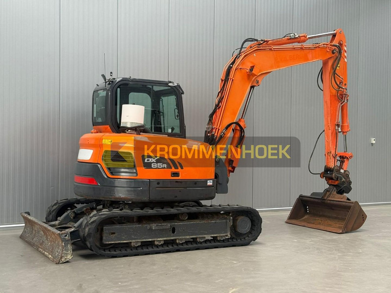 Doosan DX 85R-3 - حفارة مُصَّغرة: صورة 4 Doosan DX 85R-3 - حفارة مُصَّغرة: صورة 4