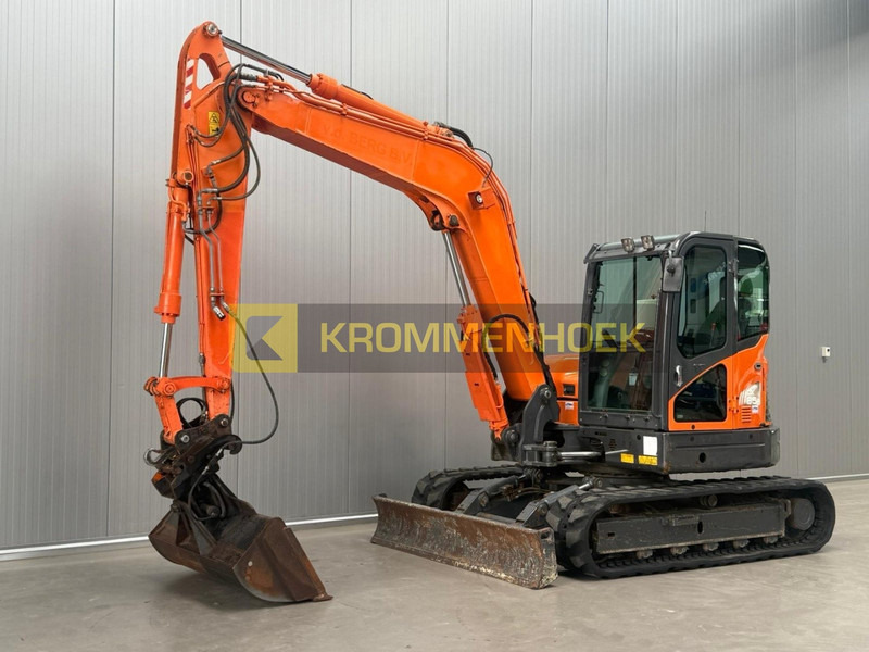 Doosan DX 85R-3 - حفارة مُصَّغرة: صورة 2 Doosan DX 85R-3 - حفارة مُصَّغرة: صورة 2