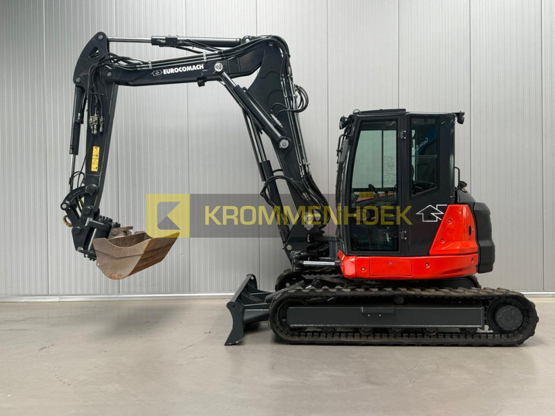 Eurocomach ES 100 TR Powertilt - حفارة مُصَّغرة: صورة 1 Eurocomach ES 100 TR Powertilt - حفارة مُصَّغرة: صورة 1