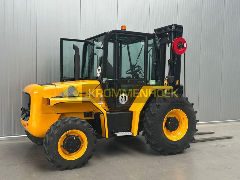 JCB 940 - رافعة شوكية للأرض الوعرة: صورة 4 JCB 940 - رافعة شوكية للأرض الوعرة: صورة 4