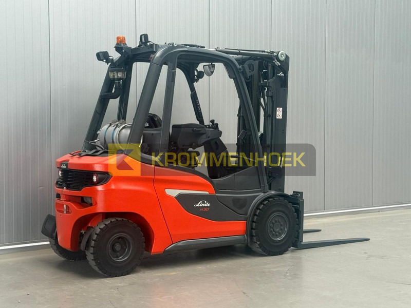 Linde H 30 T - رافعة شوكية تعمل بالغاز: صورة 4 Linde H 30 T - رافعة شوكية تعمل بالغاز: صورة 4