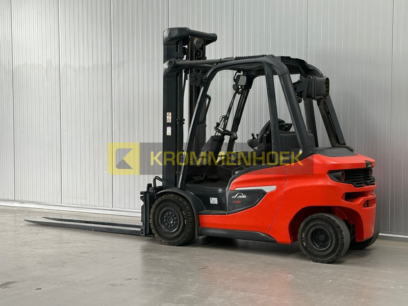 Linde H 35 D - رافعة شوكية ديزل: صورة 3 Linde H 35 D - رافعة شوكية ديزل: صورة 3