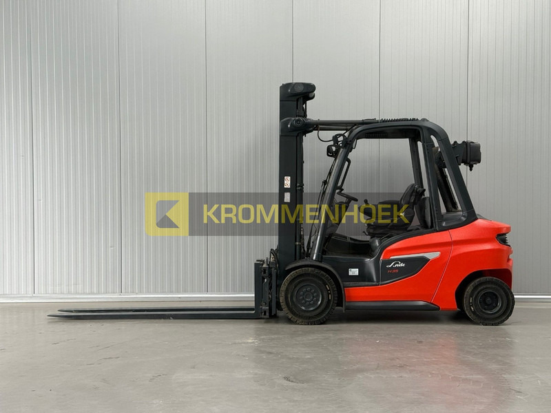 Linde H 35 D - رافعة شوكية ديزل: صورة 1 Linde H 35 D - رافعة شوكية ديزل: صورة 1