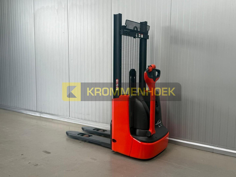 Linde L 10 - آلة التكديس: صورة 3 Linde L 10 - آلة التكديس: صورة 3