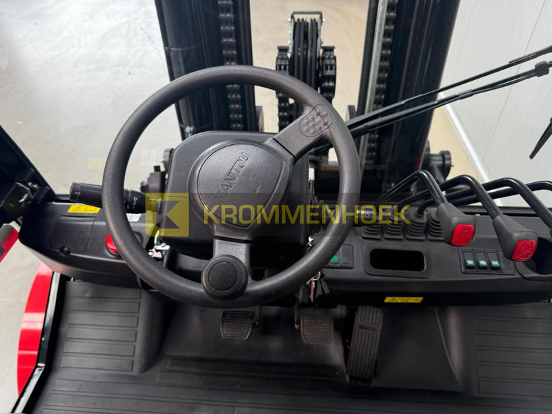 جديدة رافعة شوكية ديزل Manitou MI 70 D: صورة 14 جديدة رافعة شوكية ديزل Manitou MI 70 D: صورة 14