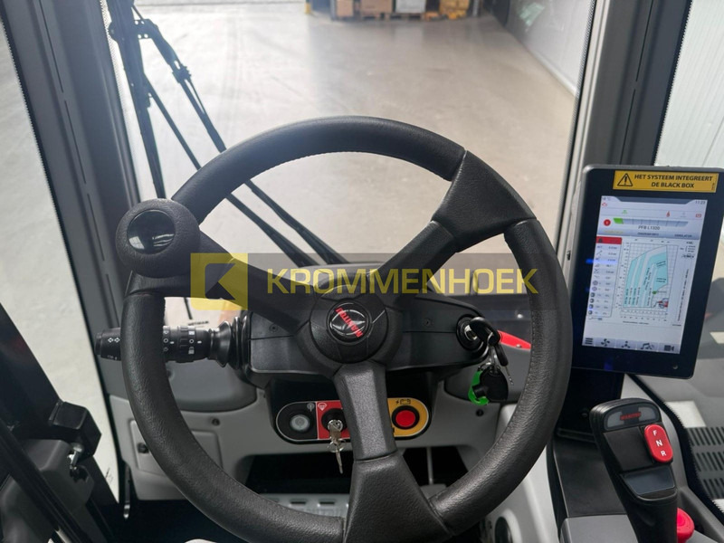 رافعة تلسكوبية Manitou MRT 1845: صورة 18