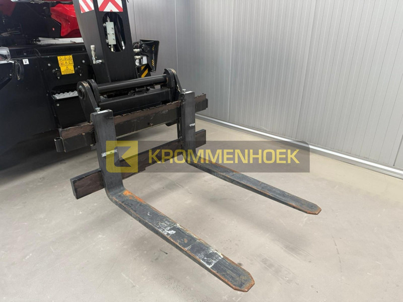 رافعة تلسكوبية Manitou MRT 1845: صورة 9