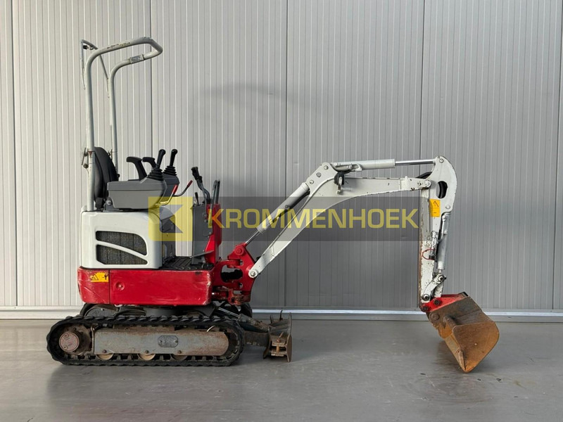 Takeuchi TB 210 R - حفارة مُصَّغرة: صورة 5 Takeuchi TB 210 R - حفارة مُصَّغرة: صورة 5