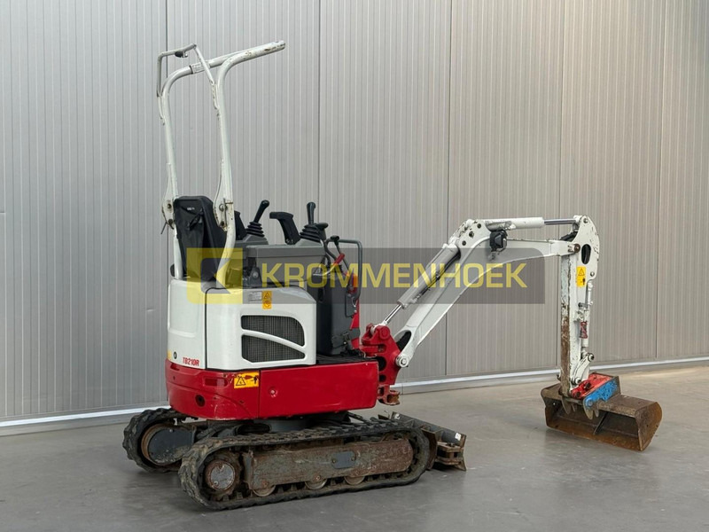 Takeuchi TB 210 R - حفارة مُصَّغرة: صورة 4 Takeuchi TB 210 R - حفارة مُصَّغرة: صورة 4