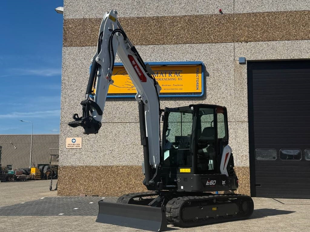 Bobcat E60 R2, 2024, 54 hours!! - حفارة مُصَّغرة: صورة 2 Bobcat E60 R2, 2024, 54 hours!! - حفارة مُصَّغرة: صورة 2