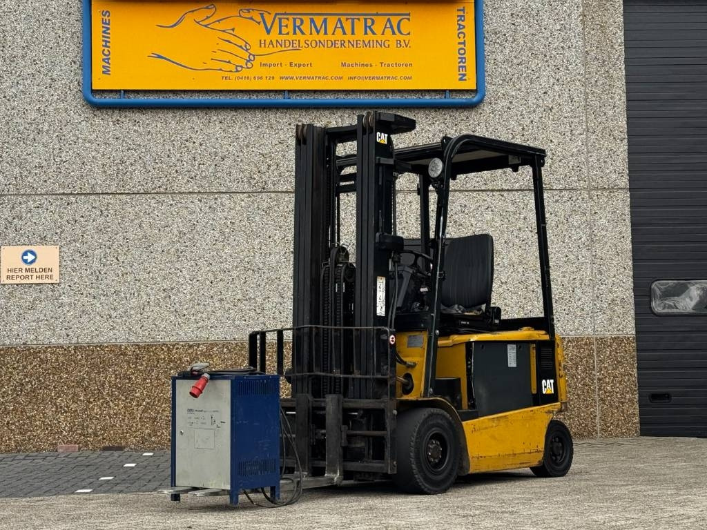 CAT EP25K, forklift, 2009!! - رافعة شوكية كهربائية: صورة 1 CAT EP25K, forklift, 2009!! - رافعة شوكية كهربائية: صورة 1