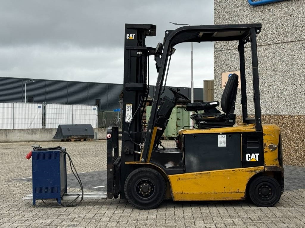 CAT EP25K, forklift, 2009!! - رافعة شوكية كهربائية: صورة 2 CAT EP25K, forklift, 2009!! - رافعة شوكية كهربائية: صورة 2