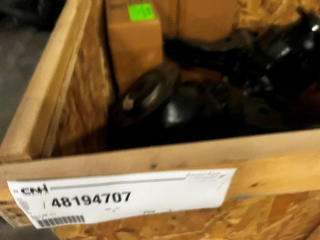 CNH Hydraulic drive - CNH - MG18 - إطار/ شاسيه - الآلات الزراعية: صورة 2 CNH Hydraulic drive - CNH - MG18 - إطار/ شاسيه - الآلات الزراعية: صورة 2