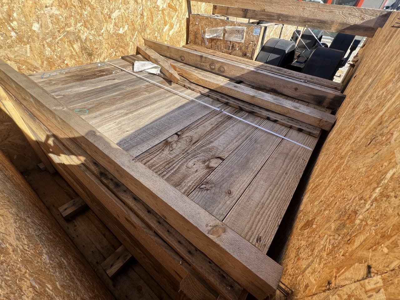 CNH combine - مسارات - حصادة موحَّدة: صورة 3 CNH combine - مسارات - حصادة موحَّدة: صورة 3