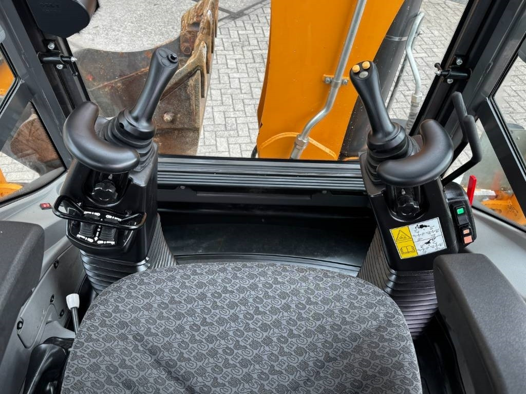 جرافة حفار Case 695SV, Tier 3, 645 hours!: صورة 30