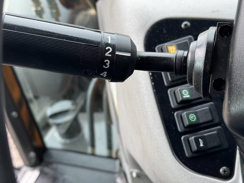 جرافة حفار Case 695SV, Tier 3, 645 hours!: صورة 27