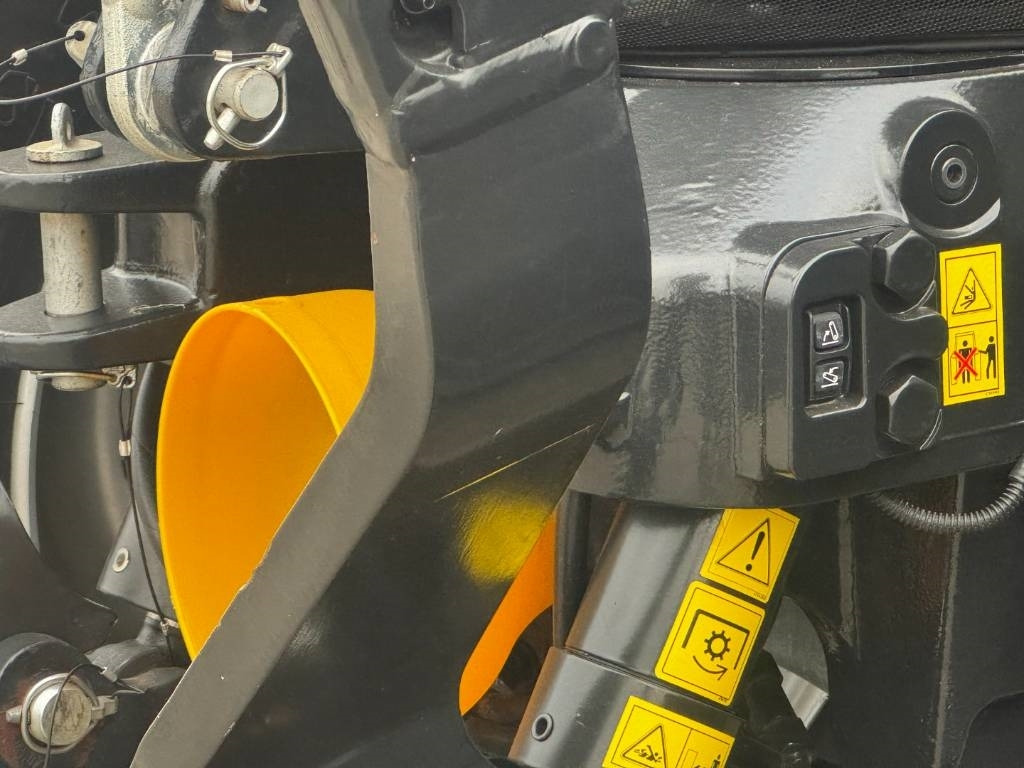 Case IH 150CVX, AFS, frontlinkage + PTO, GPS, 2023!! - جرار: صورة 5 Case IH 150CVX, AFS, frontlinkage + PTO, GPS, 2023!! - جرار: صورة 5