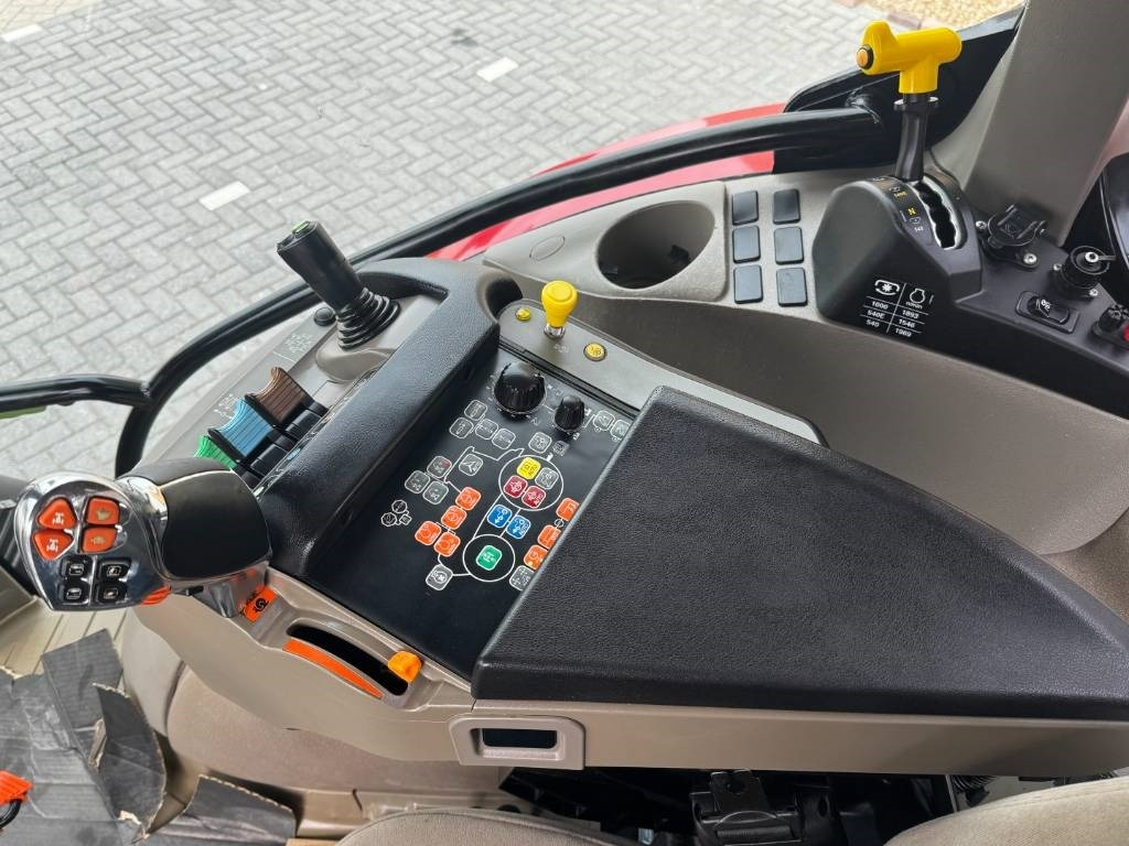 جرار Case IH Maxxum 115 Active drive 8, Multicontroller, 2019!!: صورة 22