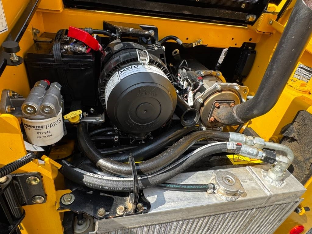 حفار زحاف Gehl R135 / Mantitou 1350R, 2022, 115 hours!: صورة 31