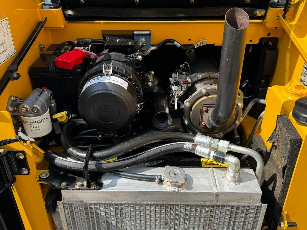 حفار زحاف Gehl R135 / Mantitou 1350R, 2022, 115 hours!: صورة 33