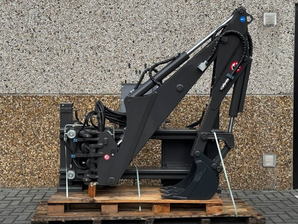 حفار زحاف Gehl R135 / Mantitou 1350R, 2022, 115 hours!: صورة 49