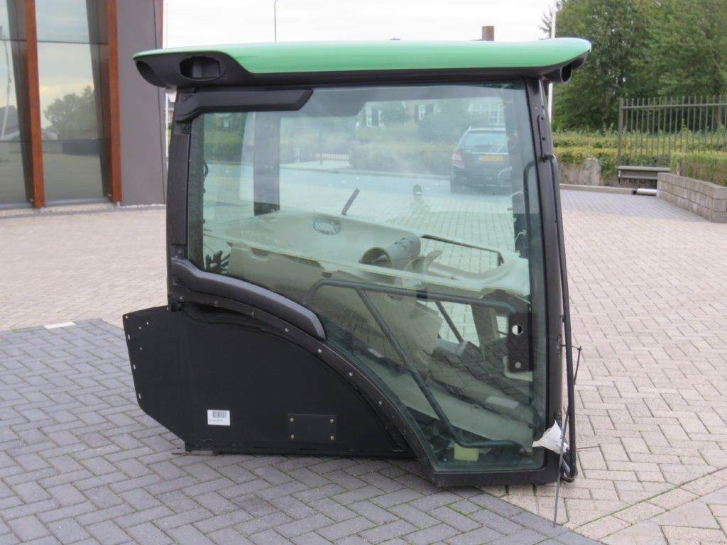 John Deere 6135R, 6145R, 6155R  John Deere 6135R, 6145R, 6155R: صورة 6