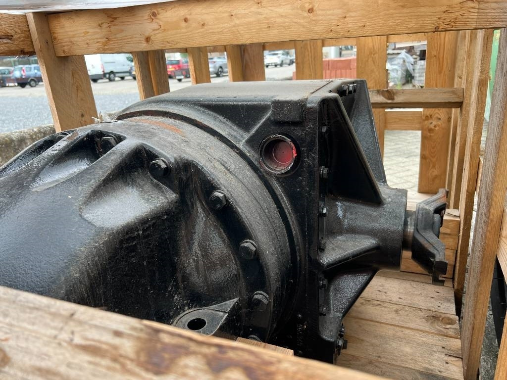 New Holland Front Axle New Holland T9 / Case Steiger - CNH - - إطار/ شاسيه - الآلات الزراعية: صورة 1 New Holland Front Axle New Holland T9 / Case Steiger - CNH - - إطار/ شاسيه - الآلات الزراعية: صورة 1