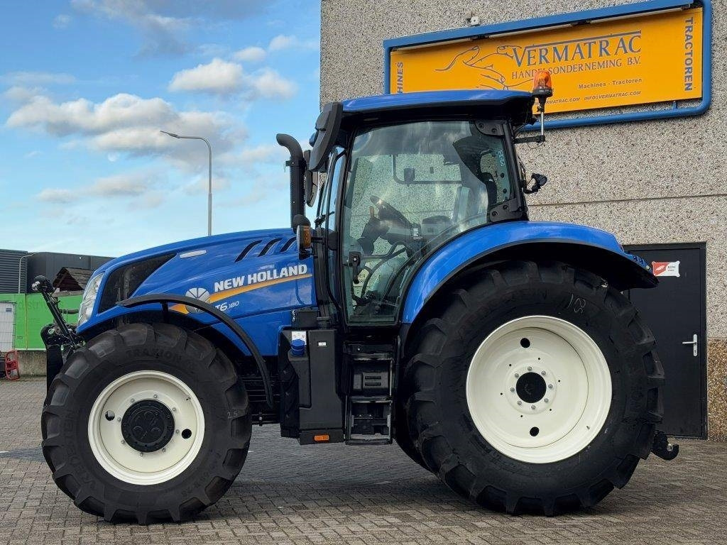 New Holland T6.180 Dynamic Command, frontlinkage, Stage V, GPS - جرار: صورة 2 New Holland T6.180 Dynamic Command, frontlinkage, Stage V, GPS - جرار: صورة 2