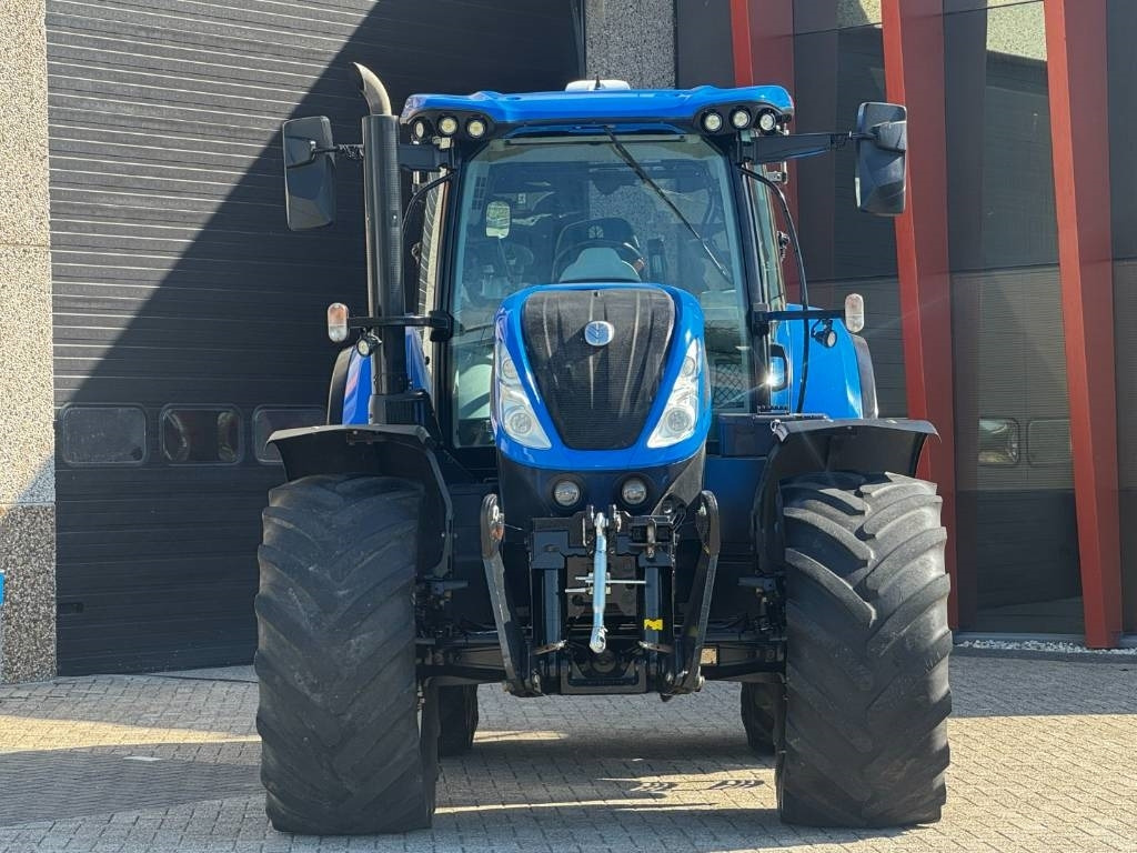 New Holland T7.245 Auto Command, GPS complete, - جرار: صورة 5 New Holland T7.245 Auto Command, GPS complete, - جرار: صورة 5