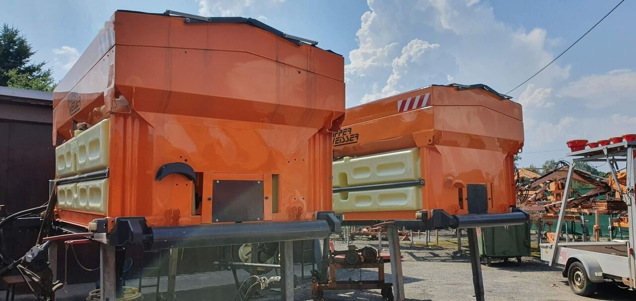 Küpper-Weisser IMSSN 7m3 - مفرشة الرمل/ الملح - آلية المنفعة/ مركبة خاصة: صورة 2 Küpper-Weisser IMSSN 7m3 - مفرشة الرمل/ الملح - آلية المنفعة/ مركبة خاصة: صورة 2